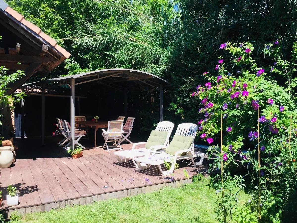 Villa 3 Room Garden Pool Parking 2 Min Beach By Car Cannes Frankreich